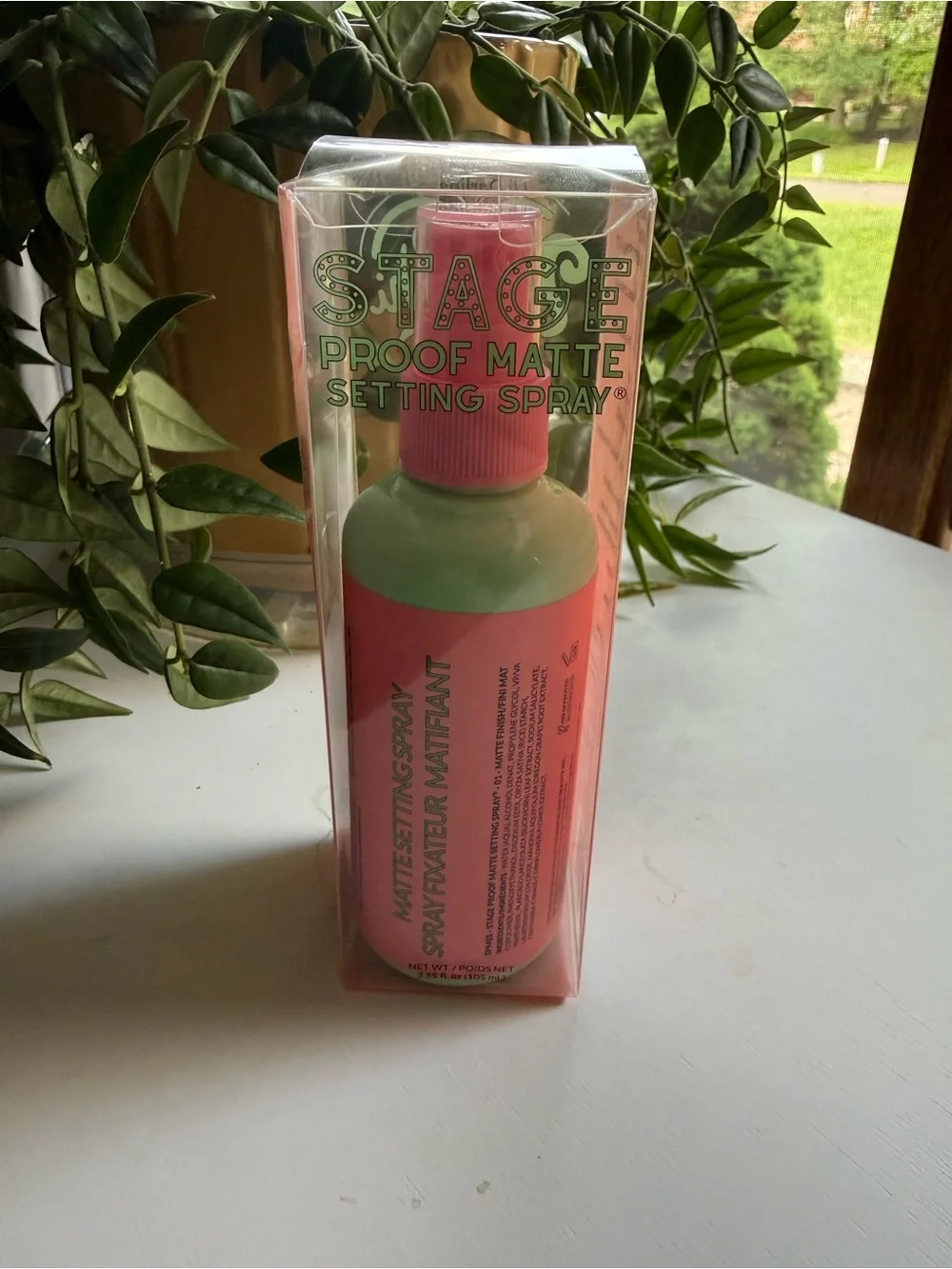 KimChi Chic Matte Setting Spray - Pink & Mint Bottle